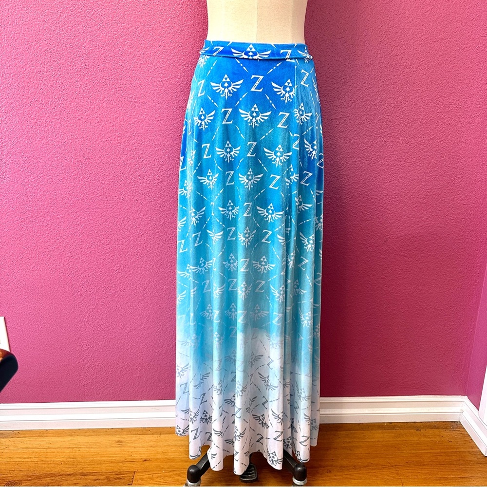 HYLIAN CREST VELVET SINGLE SPLIT MAXI SKIRT
